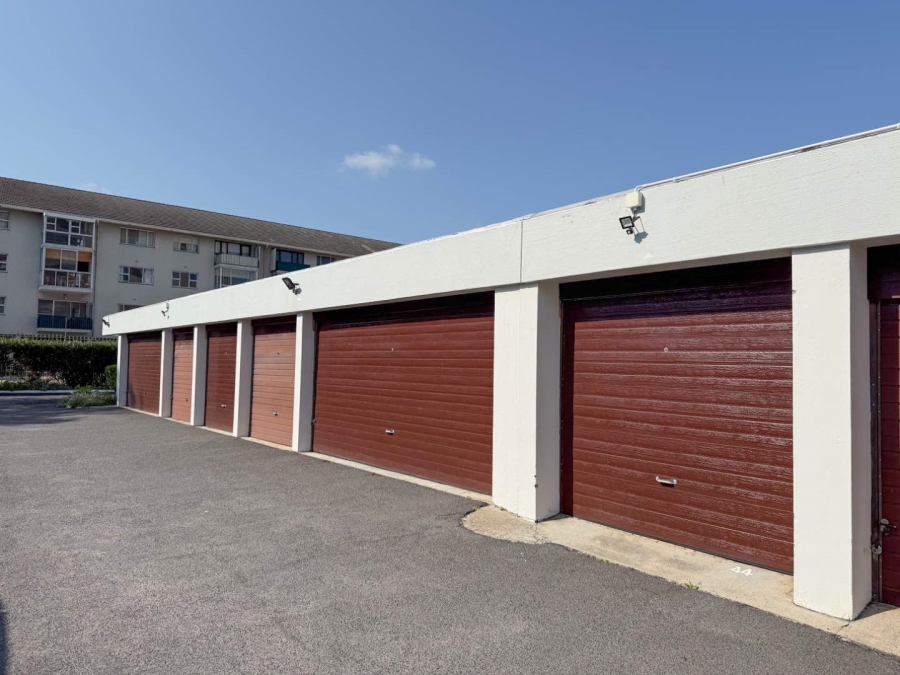 2 Bedroom Property for Sale in Milnerton Western Cape